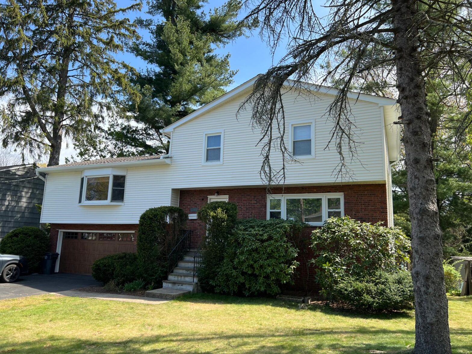 Roofing-Gutter-Replacement Whtie plain